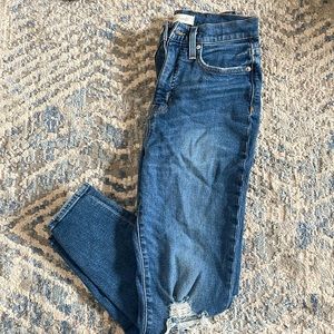 Madewell high rise Mom jean size 25!